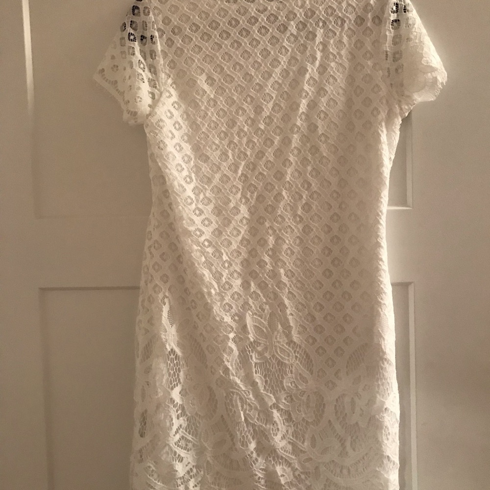 WHITE LACE DRESS - Picture 4 of 4